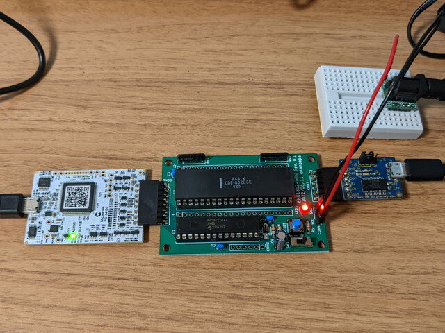 emu1802-mini-pic_prog1.jpg