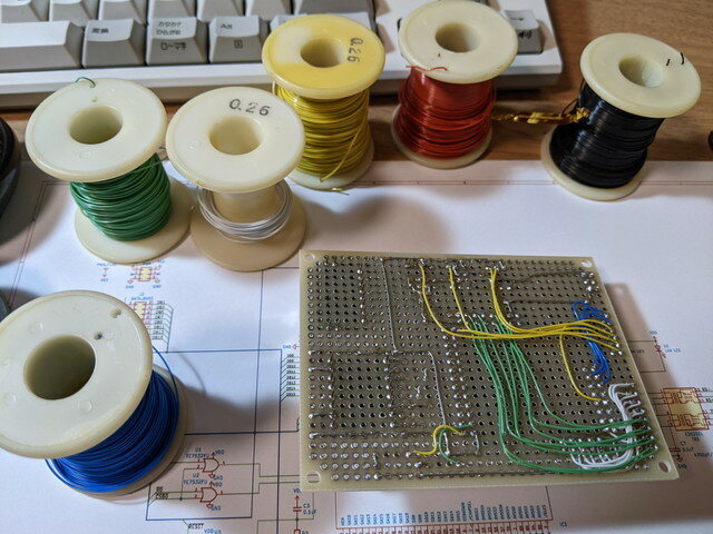 mc68ez328-dragonone-sbc-lan-univ1.jpg