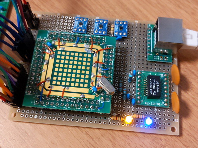 mc68ez328-dragonone-sbc-lan-univ2.jpg